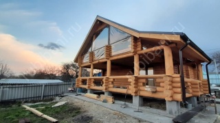 Дом-баня 8×8 с террасой и мансардой, 64 м²